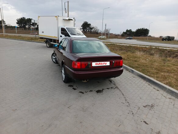 1992 Audi 100 IV (C4), красный, 550000 рублей - вид 5