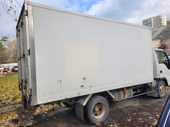 2006 Isuzu Elf (N-series), белый, 1000000 рублей - вид 17