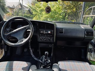 1993 Volkswagen Passat B3, белый, 300000 рублей, вид 3