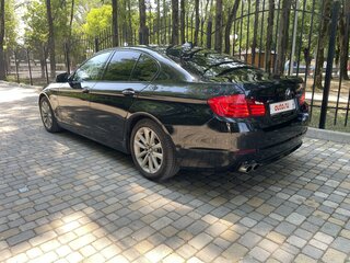 2012 BMW 5 серии 530d xDrive VI (F10/F11/F07), чёрный, 2350000 рублей, вид 5