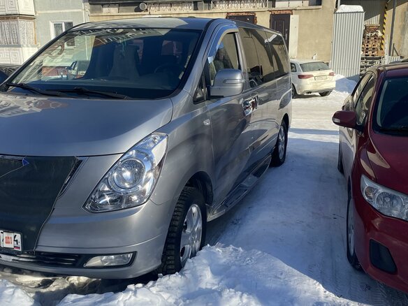 2014 Hyundai Grand Starex I, серый, 2100000 рублей - вид 1