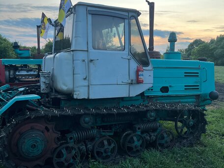 1989 ХТЗ Т-150К, 650000 рублей, вид 1