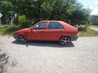 1990 Renault 19 I, красный, 168000 рублей, вид 1