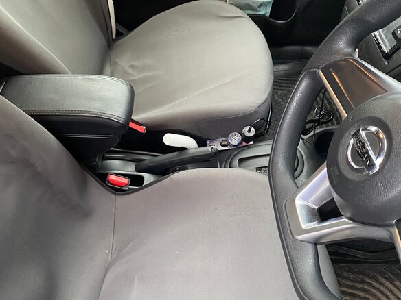 2020 Nissan Note II Рестайлинг, серебристый, 1250000 рублей - вид 17