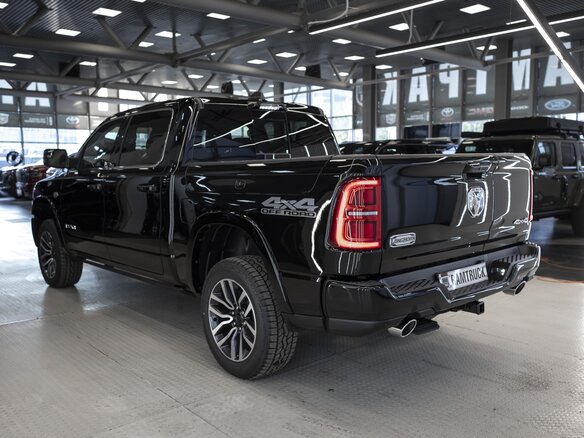2026 Ram 1500 Crew Cab eTorque V Рестайлинг, чёрный, 12019113 рублей - вид 34