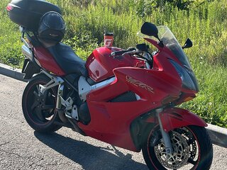 2002 Honda VFR 800, красный, 340000 рублей, вид 1