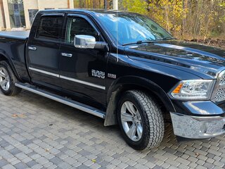 2016 Dodge RAM IV (DS/DJ), чёрный, 4400000 рублей, вид 3