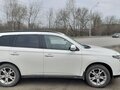2013 Mitsubishi Outlander III, белый, 2100000 рублей