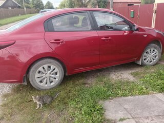 2018 Kia Rio IV, красный, 1200000 рублей, вид 3