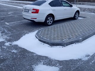 2013 Skoda Octavia III (A7), белый, 900000 рублей, вид 3