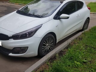 2014 Kia Ceed II, белый, 920000 рублей, вид 2