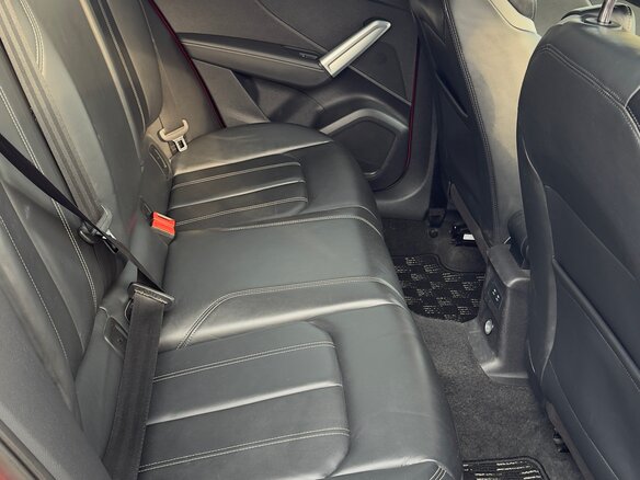2019 Audi SQ2 I, красный, 3650000 рублей - вид 32