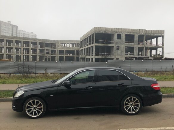 2011 Mercedes-Benz E-Класс 200 7G-Tronic IV (W212, S212, C207), чёрный, 1300000 рублей - вид 7