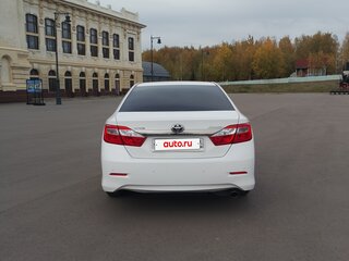 2013 Toyota Camry VII (XV50), белый, 1750000 рублей, вид 5