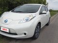 2013 Nissan Leaf (EM57) I (ZE0/AZE0), белый, 1200000 рублей - вид 3