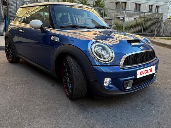 2012 Mini Hatch Cooper S II (R56) Рестайлинг, синий, 1470000 рублей - вид 3