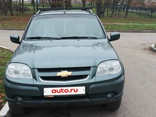 2013 Chevrolet Niva I Рестайлинг, серый, 650000 рублей, вид 1