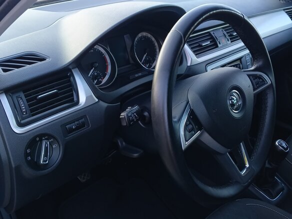 2017 Skoda Rapid I, красный, 1000000 рублей - вид 13