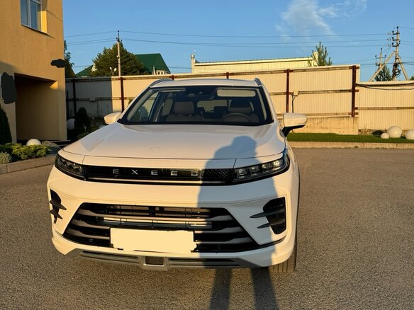 2023 Exeed LX I Рестайлинг, белый, 3000000 рублей - вид 1