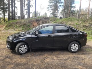 2024 Lada (ВАЗ) Vesta I Рестайлинг (NG), чёрный, 1500000 рублей, вид 5