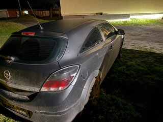 2010 Opel Astra GTC H Рестайлинг, серый, 700000 рублей, вид 2