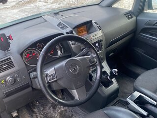 2005 Opel Zafira B, серебристый, 500000 рублей, вид 4
