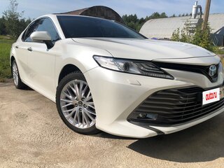 2020 Toyota Camry VIII (XV70), белый, 3650000 рублей, вид 5