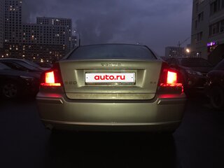 2003 Volvo S60 I, золотистый, 600000 рублей, вид 2