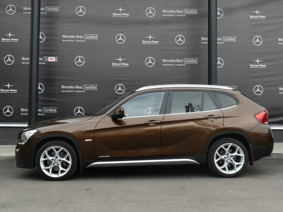 2011 BMW X1 28i I (E84), коричневый, 1500000 рублей - вид 8