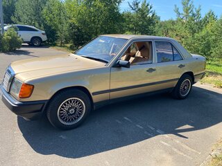 1987 Mercedes-Benz W124 230 4-speed, жёлтый, 2050000 рублей, вид 2