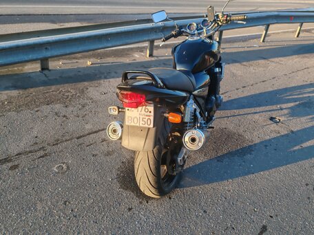 2004 Suzuki GSX 1400, чёрный, 400000 рублей, вид 4