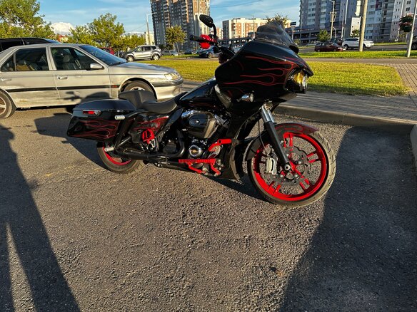 2018 Harley-Davidson Road Glide, чёрный, 1480000 рублей - вид 12