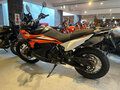 2023 KTM 890 Adventure, оранжевый, 1200000 рублей - вид 2