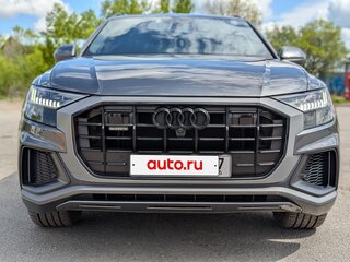 2020 Audi Q8 45 TDI I (4M), серый, 7500000 рублей, вид 2