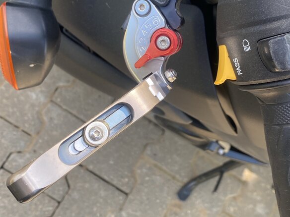 2015 Suzuki GSR 750, чёрный, 600000 рублей - вид 17