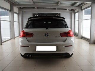 2019 BMW 1 серии 120i II (F20/F21) Рестайлинг 2, белый, 2490000 рублей, вид 5
