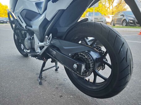 2013 Honda NC 700X, белый, 690000 рублей, вид 3
