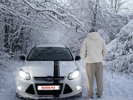 2011 Ford Focus III, белый, 600000 рублей, вид 4