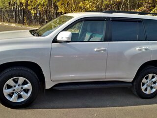 2011 Toyota Land Cruiser Prado 150 Series, белый, 3600000 рублей, вид 2