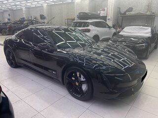 2020 Porsche Taycan Turbo I, чёрный, 10000000 рублей, вид 3