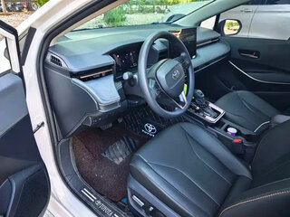 2026 Toyota Corolla XII (E210) Рестайлинг 2, белый, 1599000 рублей, вид 4