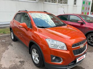 2015 Chevrolet Tracker III, оранжевый, 1250000 рублей, вид 2