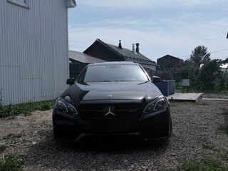 2013 Mercedes-Benz E-Класс AMG 63 AMG IV (W212, S212) Рестайлинг, чёрный, 4000000 рублей, вид 2