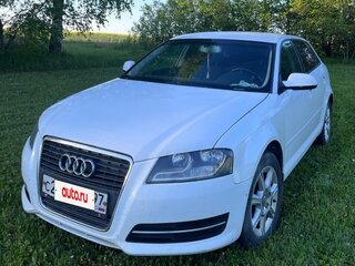 2010 Audi A3 II (8P) Рестайлинг 2, белый, 600000 рублей, вид 5