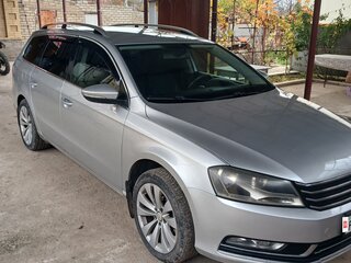 2011 Volkswagen Passat B7, серебристый, 1300000 рублей, вид 3