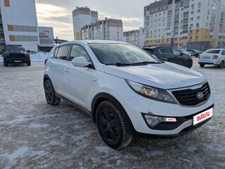 2015 Kia Sportage III Рестайлинг, белый, 1290000 рублей, вид 3