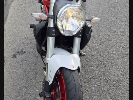 2014 Ducati Monster 821, белый, 630000 рублей, вид 4