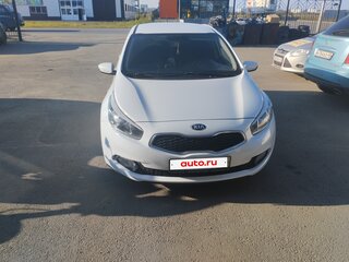 2013 Kia Ceed II, белый, 930000 рублей, вид 4