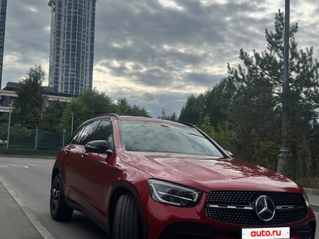 2019 Mercedes-Benz GLC 300 I (X253) Рестайлинг, красный, 3950000 рублей, вид 4