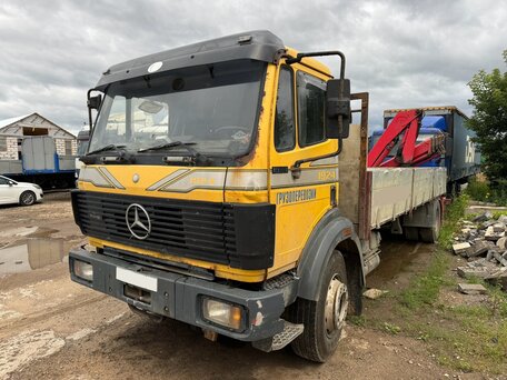 1993 Mercedes-Benz 1824, жёлтый, 2750000 рублей, вид 1
